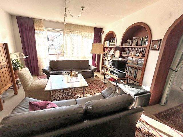 Große 4,5 Zimmerwohnung mit 2 Balkonen in Birkenfeld 4 zimmer