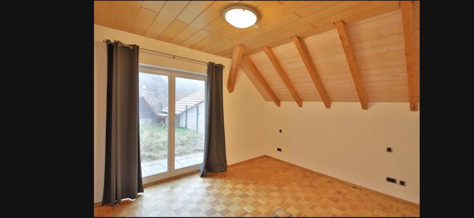 Einfamilienhaus Neuenbürg - 7 Zimmer, 252 m&sup2;, 595.000&euro; | Angebot:26870752