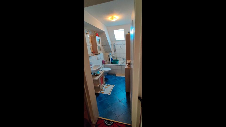 Dachgeschoßwohnung Pforzheim Büchenbronn - 3 Zimmer, 69 m&sup2;, 189.000&euro; | Angebot:27071567