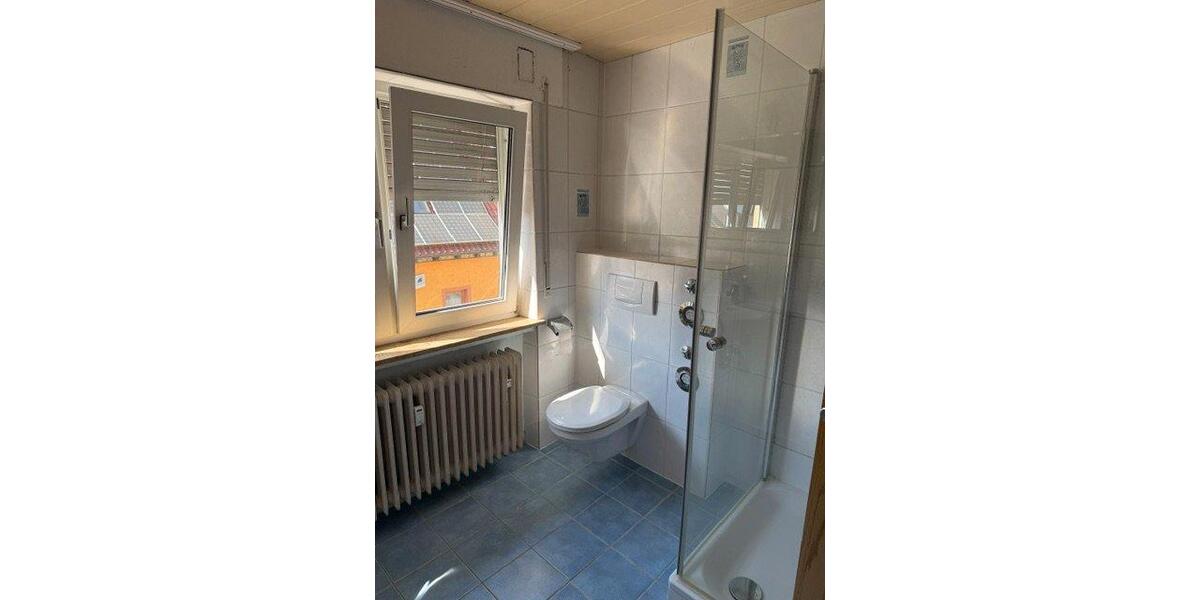Etagenwohnung Bretten - 2 Zimmer, 40 m&sup2;, 550&euro; | Angebot:26426610
