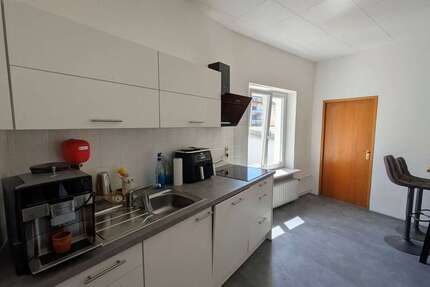 Wohnung Karlsruhe Südstadt - 3 Zimmer, 110 m&sup2;, 1.050&euro; | Angebot:26741005