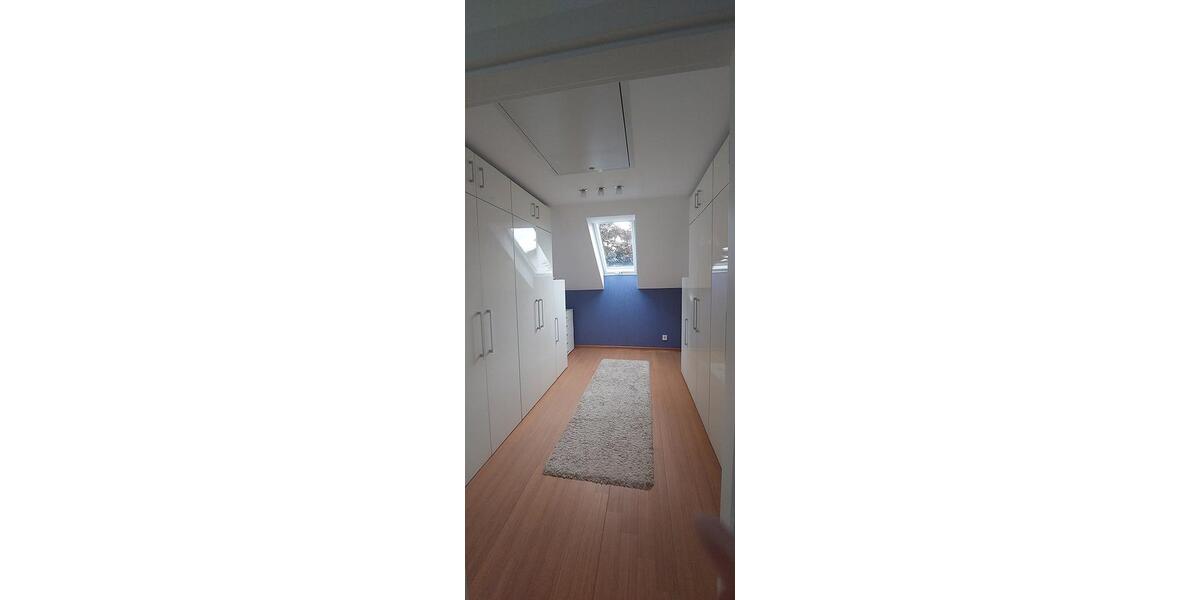 Einfamilienhaus Karlsruhe Neureut - 8 Zimmer, 200 m&sup2;, 960.000&euro; | Angebot:26950366