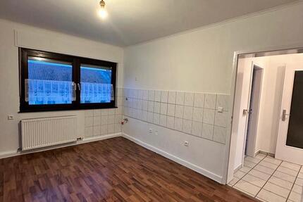 Wohnung Philippsburg - 2 Zimmer, 65 m&sup2;, 1.300&euro; | Angebot:25716838
