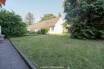 INVESTMENTCHANCE: Attraktives 9-Familienhaus mit Wertsteigerungspotenzial in Karlsruhe-Weiherfeld