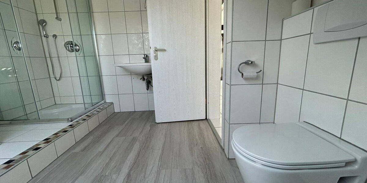 Etagenwohnung Karlsdorf-Neuthard Neuthard - 3 Zimmer, 74 m&sup2;, 800&euro; | Angebot:26418073