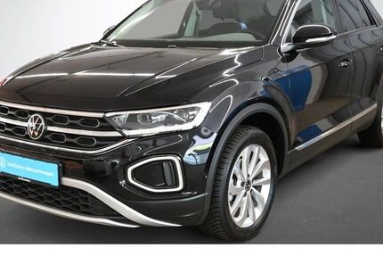VW T-Roc 26.000 km 28.750 € Karlsruhe 76131