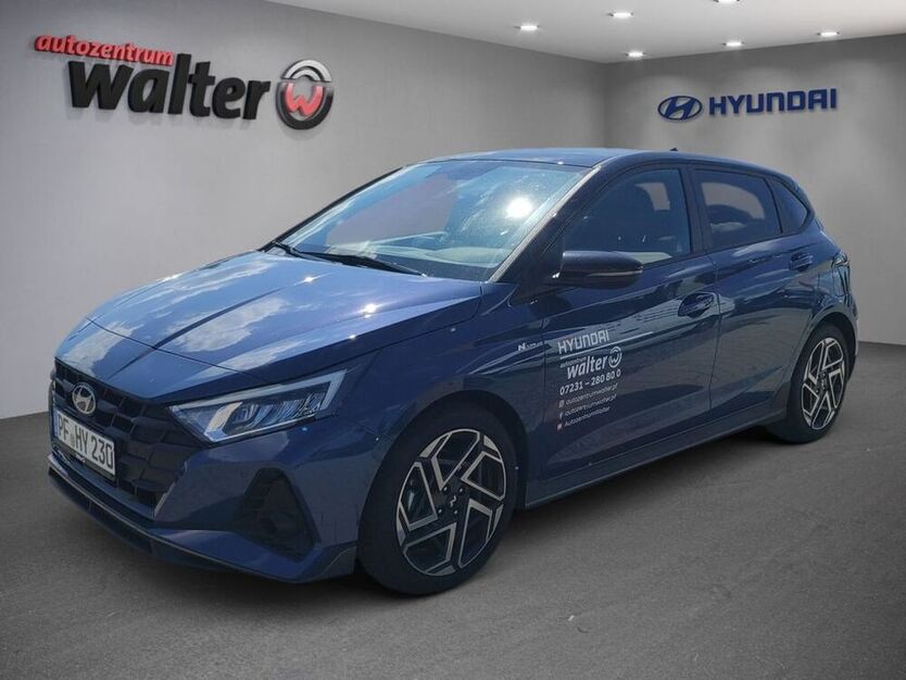 i20