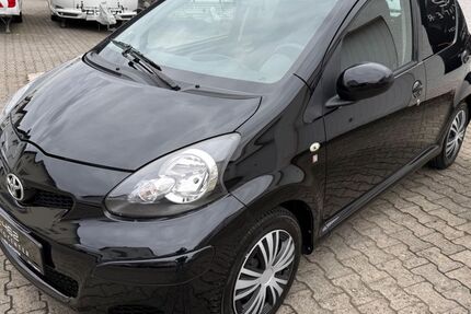Toyota Aygo (X) 112.000 km 3.980 &euro; Gaggenau 76571