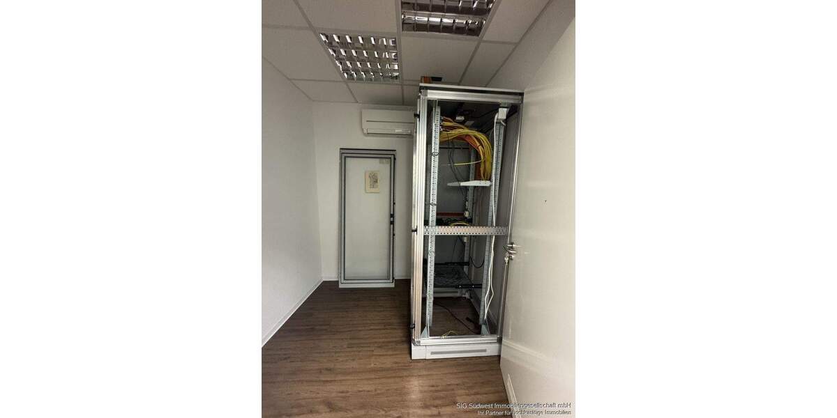 Gewerbeobjekt Karlsruhe - Innenstadt Kern Neureut - 3.870&euro; | Angebot:25682183