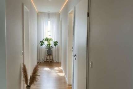 Wohnung zum Kaufen in Karlsruhe 295.000 € 81 m² 3 zimmer