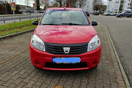 Dacia Sandero 121.000 km 2.000 &euro; Pforzheim 75172