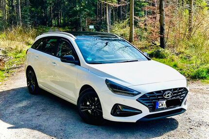 Hyundai i30 93.500 km 16.000 &euro; Bad Herrenalb 76332