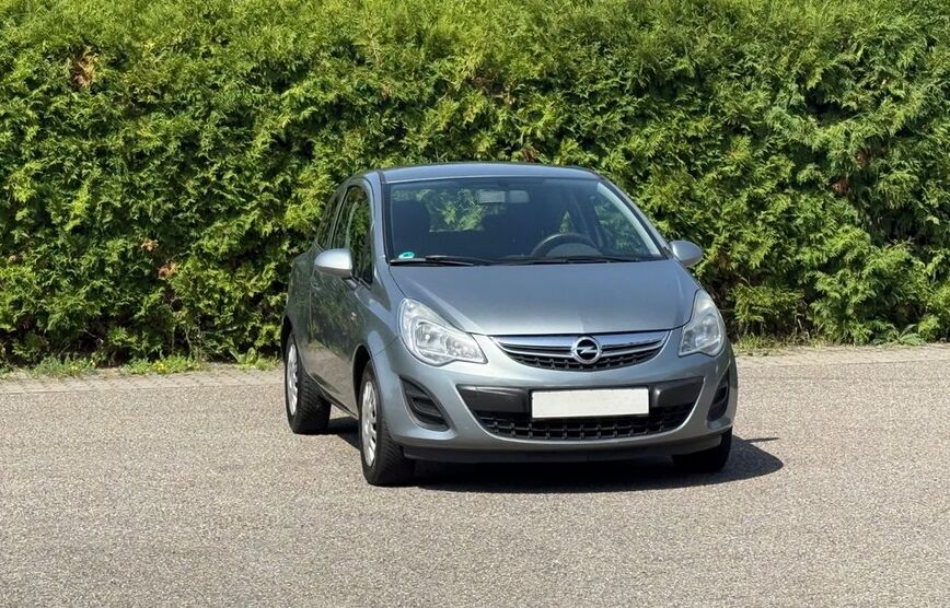 Opel Corsa 137.000 km 1.999 € Kandel 76870