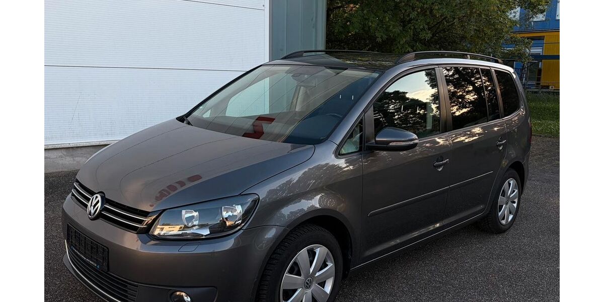VW Touran 198.872 km 8.700 &euro; Karlsruhe 76133