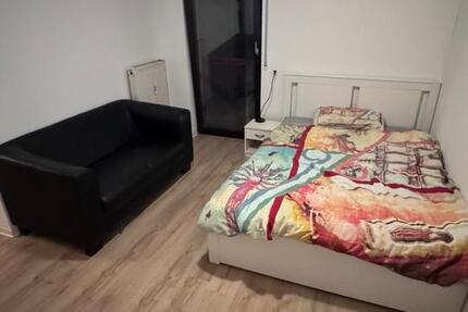 Möbliertes ,Helles Zimmer in der Innenstadt-West 1 zimmer