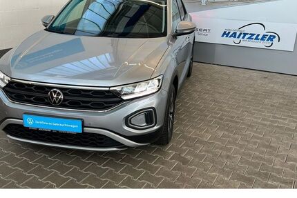 VW T-Roc 19.100 km 22.450 € Gernsbach 76593