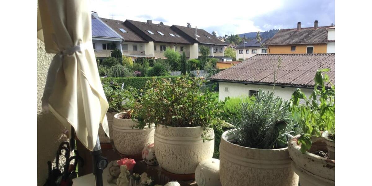 Etagenwohnung Gernsbach - 2 Zimmer, 49 m&sup2;, 149.000&euro; | Angebot:27300105