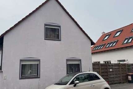 Haus zum Kaufen in Karlsruhe 350.000 € 105.91 m² 3 zimmer