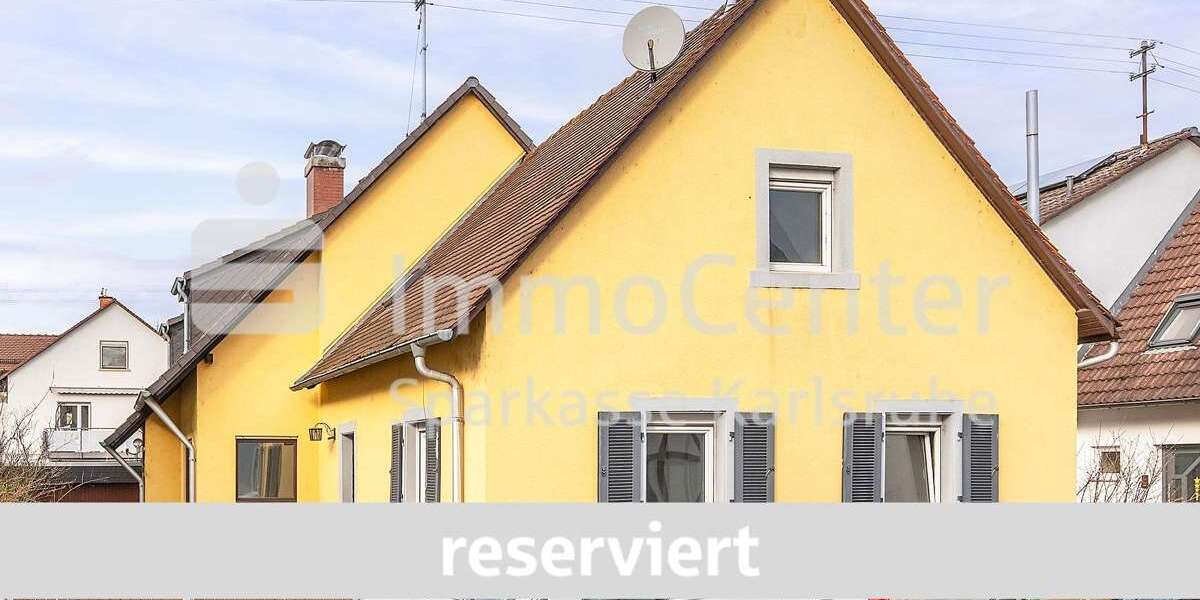 Einfamilienhaus Karlsruhe / Daxlanden Daxlanden - 8 Zimmer, 245 m&sup2;, 469.000&euro; | Angebot:25840673