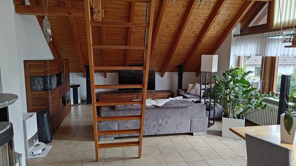 Dachgeschoßwohnung Karlsbad - 4 Zimmer, 1.250&euro; | Angebot:22982345