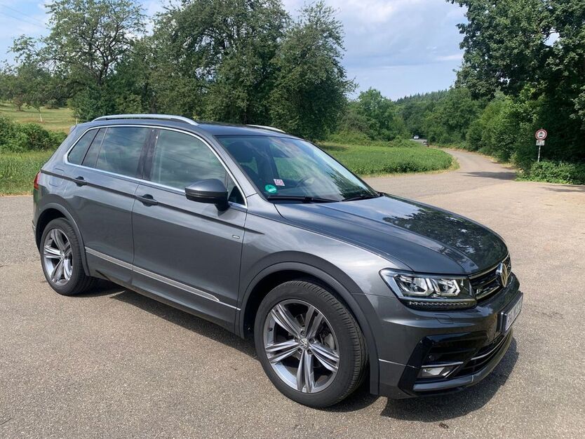 VW Tiguan 85.000 km 23.890 € Bilfingen 75236