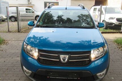 Dacia Sandero 104.000 km 4.390 &euro; Karlsruhe 76131