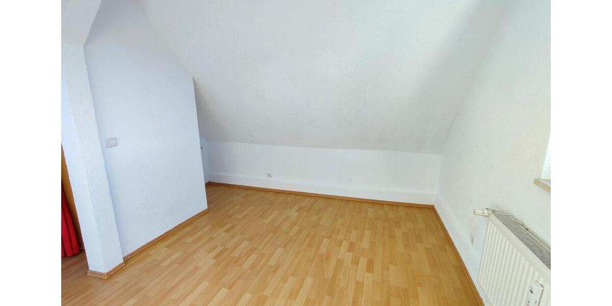 Dachgeschoßwohnung Pfinztal - 2 Zimmer, 34 m&sup2;, 133.000&euro; | Angebot:26215226