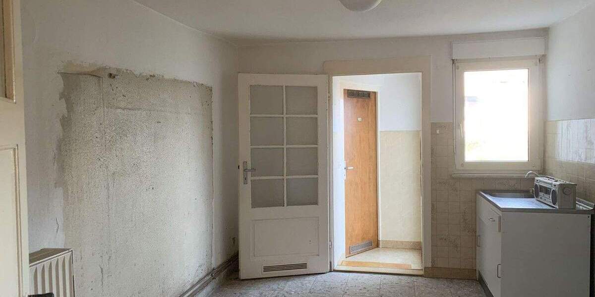 Mehrfamilienhaus, Wohnhaus Gaggenau - 5 Zimmer, 153 m&sup2;, 240.000&euro; | Angebot:25696034