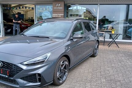 Hyundai i30 1.500 km 32.990 &euro; Steinfeld 76889
