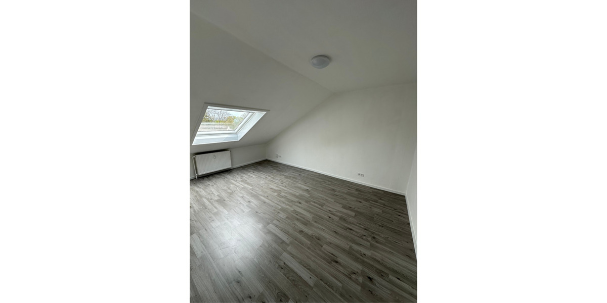 Dachgeschoßwohnung Rastatt - 2 Zimmer, 53 m&sup2;, 180.000&euro; | Angebot:25236637