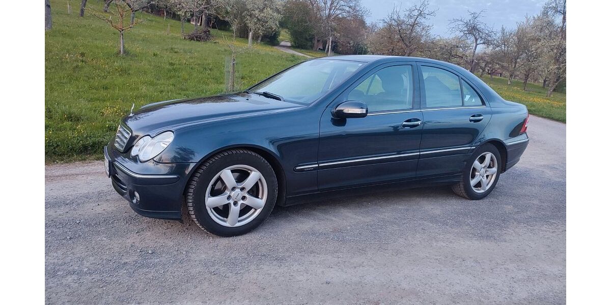 Mercedes-Benz C 180 98.000 km 5.900 &euro; Maulbronn 75433