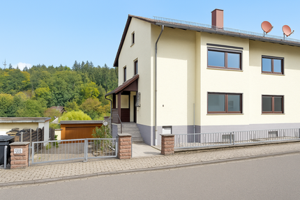 Haus zum Kaufen in Pforzheim 339.000 € 147.9 m² 7 zimmer