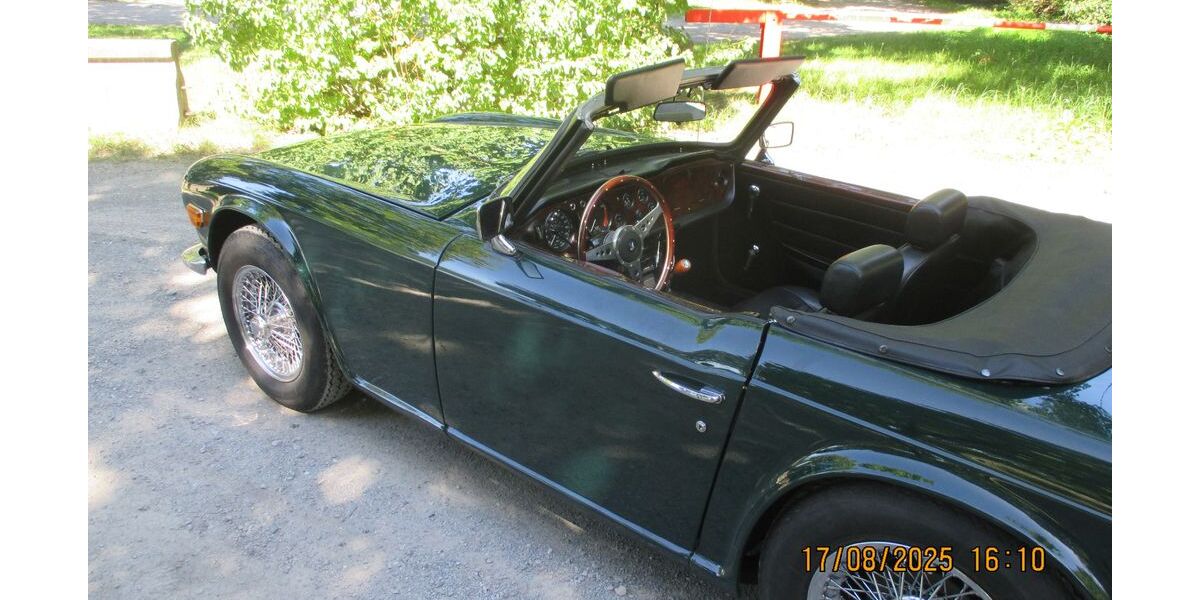 Triumph TR6 94.070 km 28.800 &euro; Karlsruhe 76187