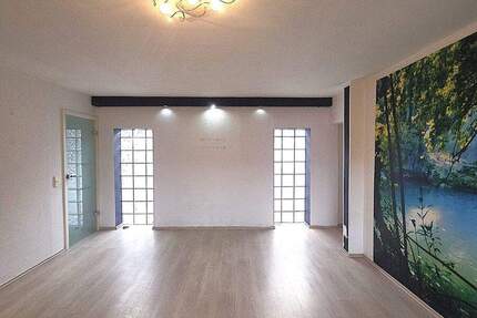 Wohnung Rheinzabern - 3 Zimmer, 82 m&sup2;, 150.000&euro; | Angebot:25702887