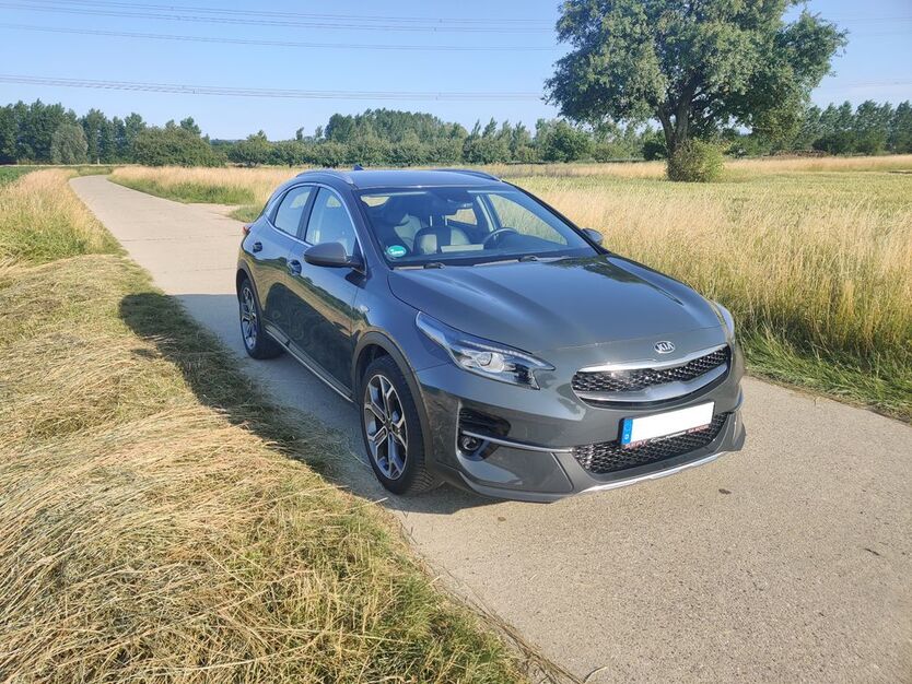 Kia XCeed 39.000 km 18.400 € Au am Rhein 76474