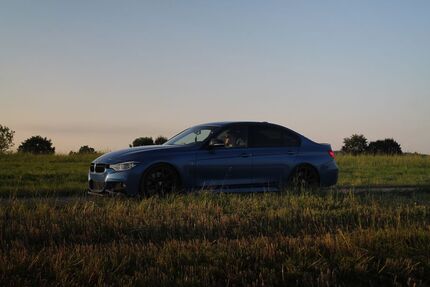 BMW 330 139.500 km 22.999 € Schömberg 75328