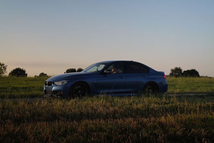 BMW 330 139.500 km 22.999 € Schömberg 75328