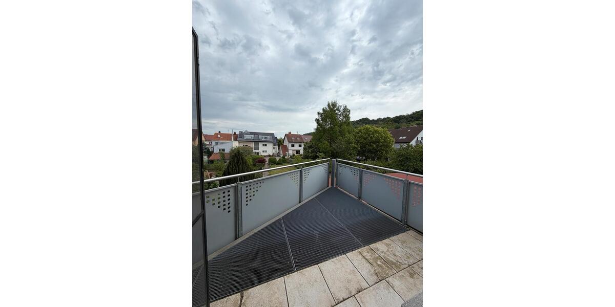 Etagenwohnung Bruchsal - 3.5 Zimmer, 85 m&sup2;, 1.250&euro; | Angebot:26415242