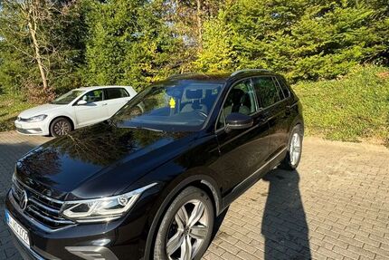 VW Tiguan 72.000 km 22.900 &euro; Bretten 75015
