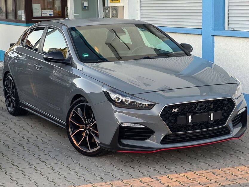 Hyundai i30 76.000 km 18.980 € pforzheim 75181