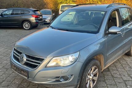 VW Tiguan 208.002 km 2.999 &euro; Landau 76829