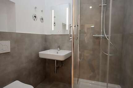 Wohnung Pforzheim Weststadt - 2 Zimmer, 38 m&sup2;, 750&euro; | Angebot:26823988