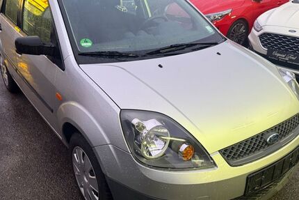 Ford Fiesta 59.940 km 5.990 &euro; Forst 76694