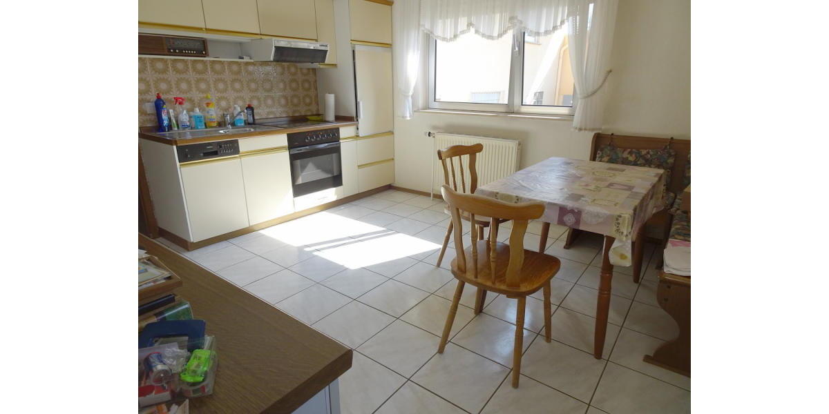 ObjNr:18697 - Gepflegtes, großes 2 Familienhaus in Rülzheim - Zweifamilienhaus Rülzheim | Angebot:21201310