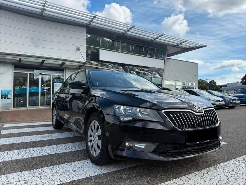 Skoda Superb 99.500 km 13.500 € Baden-Baden 76532
