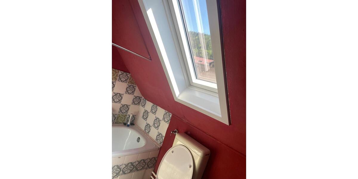 Dachgeschoßwohnung Höfen an der Enz - 2 Zimmer, 46 m&sup2;, 80.000&euro; | Angebot:26991356