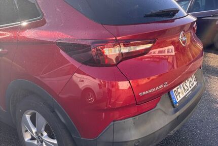 Opel Grandland (X) 125.000 km 11.900 € Niefern 75223