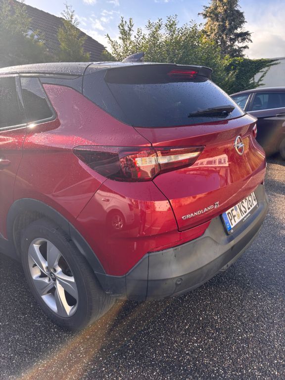 Opel Grandland (X) 125.000 km 11.900 € Niefern 75223