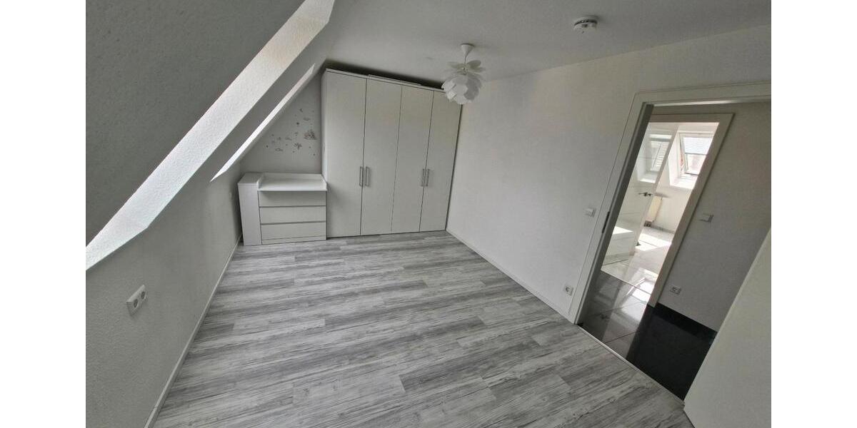 Maisonettenwohnung Pforzheim Eutingen - 2.5 Zimmer, 75 m&sup2;, 255.000&euro; | Angebot:26534046