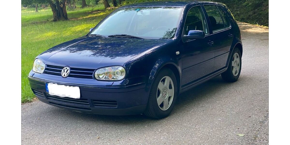 VW Golf 240.000 km 2.650 &euro; Malsch 76316